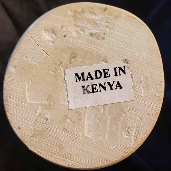 Family Soapstone Authentic Carving - Picture 2 of 7